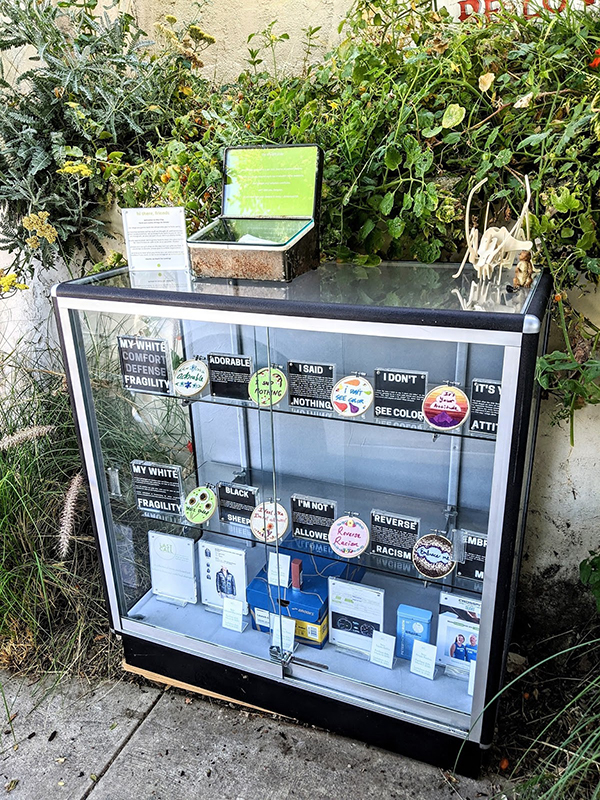 Highland Park woman creates tiny museum in front yard