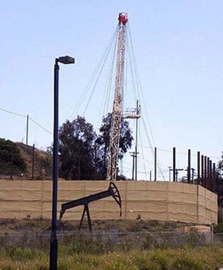 County to study impacts of Inglewood Oil Field