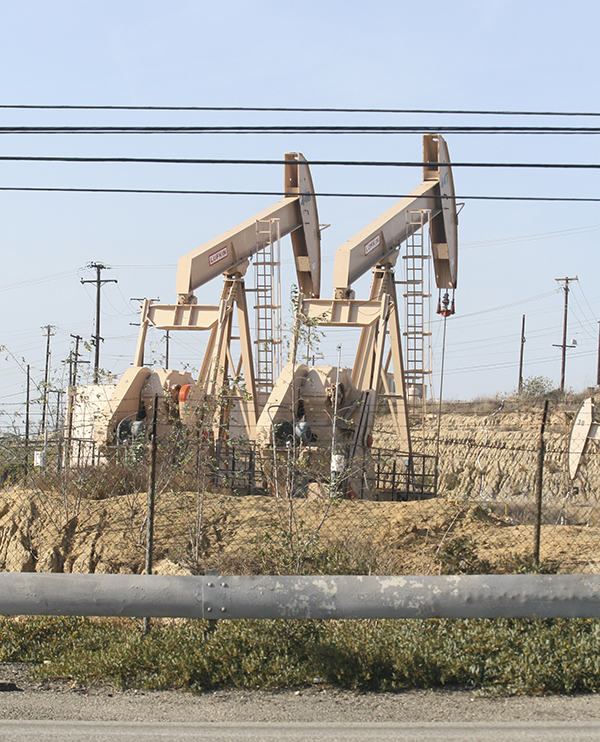 County supervisors vote to phase out oil drilling