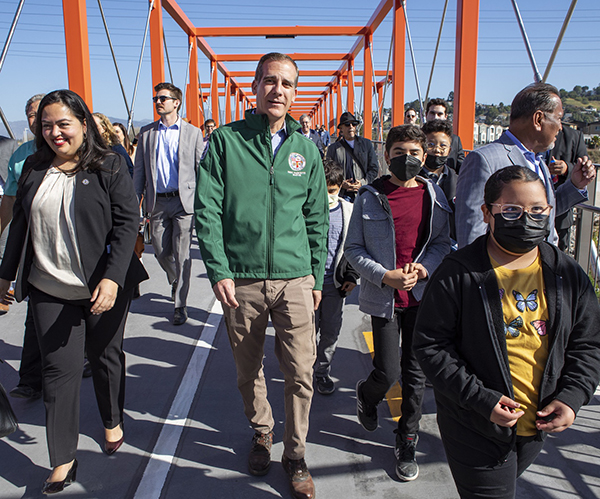 City officials mark opening of Taylor Yard Bridge