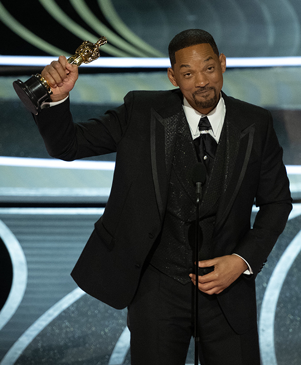 Will Smith apologizes for hitting Chris Rock during Oscars