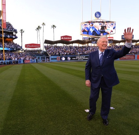Dodgers icon Vin Scully, a voice for the ages, dies