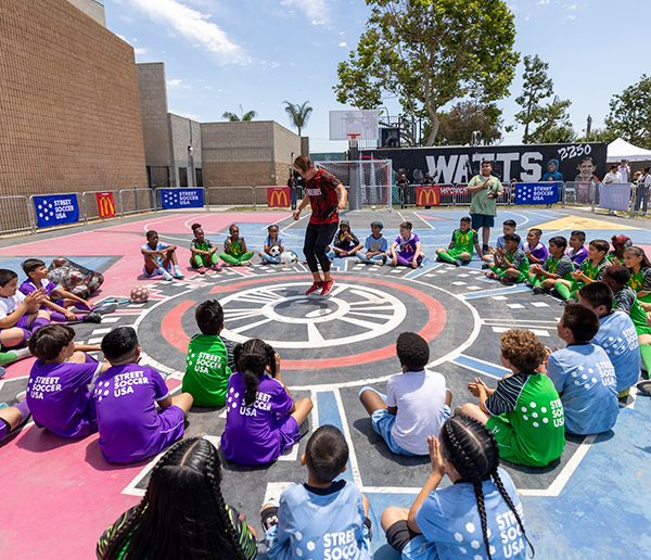 Kids turn out for inaugural LA Street Soccer Fest 