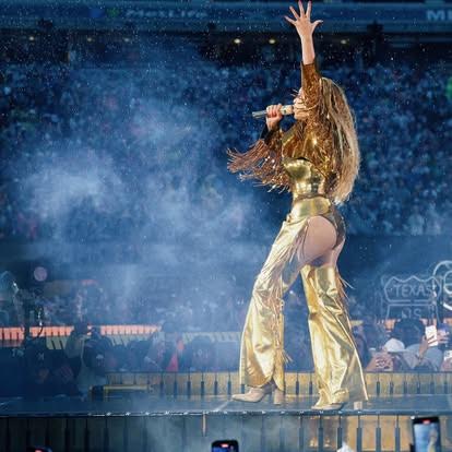 Beyoncé’s Cowboy Carter tour electrifies with family tributes and hometown flair: Tasty Clips